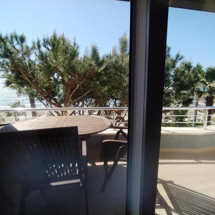 Mia'S Sea View Apartment Голем Екстер'єр фото